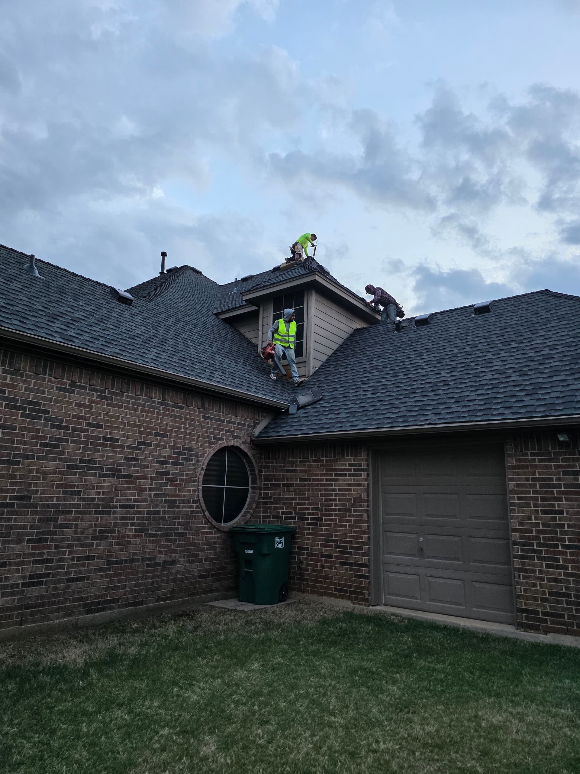 Gallery photos for 65 Squares of Class 4 Shingles Installed in Burleson Texas: Image #1