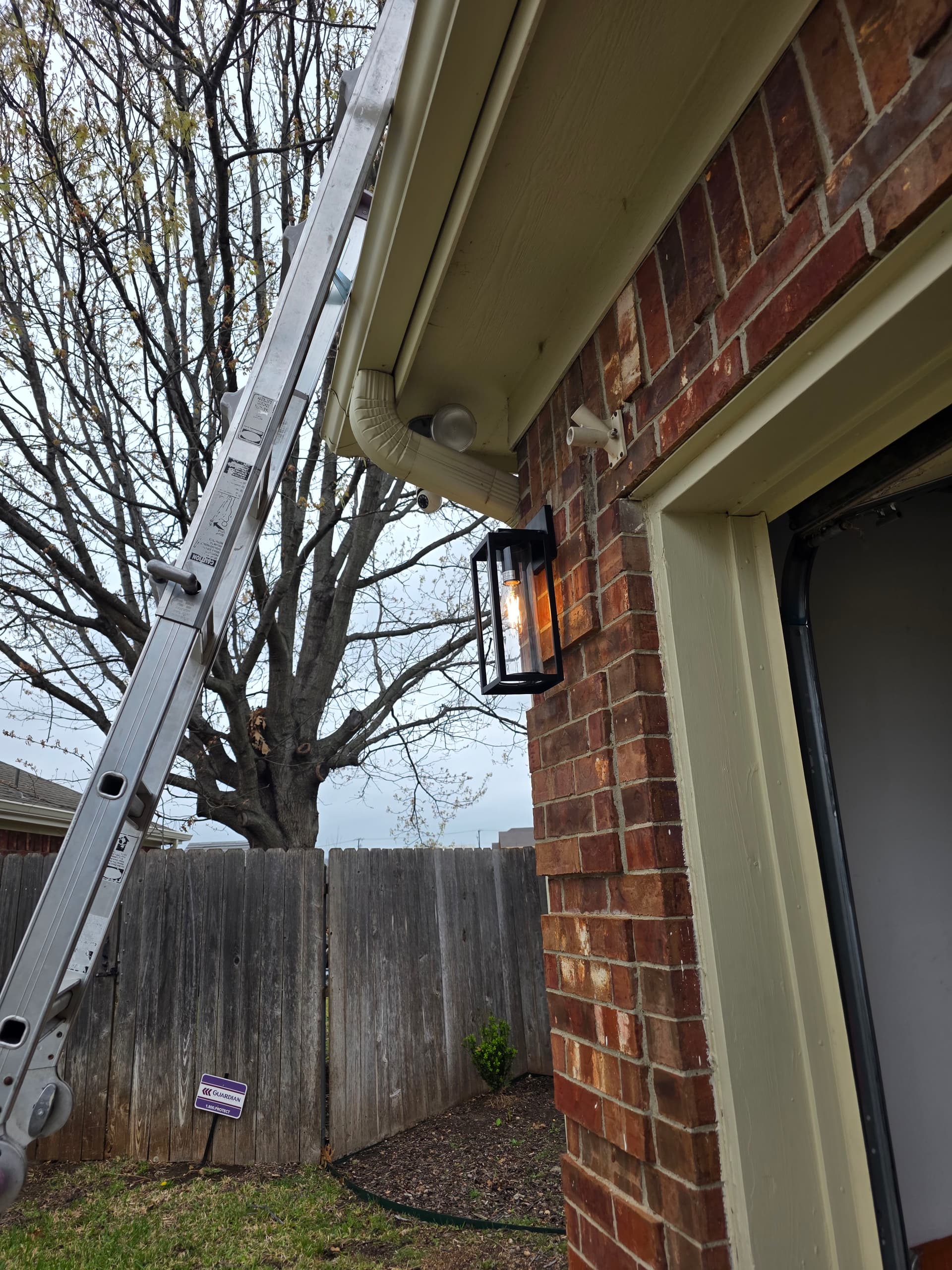 Outdoor Lighting Installation Shines Bright in Arlington, Texas image