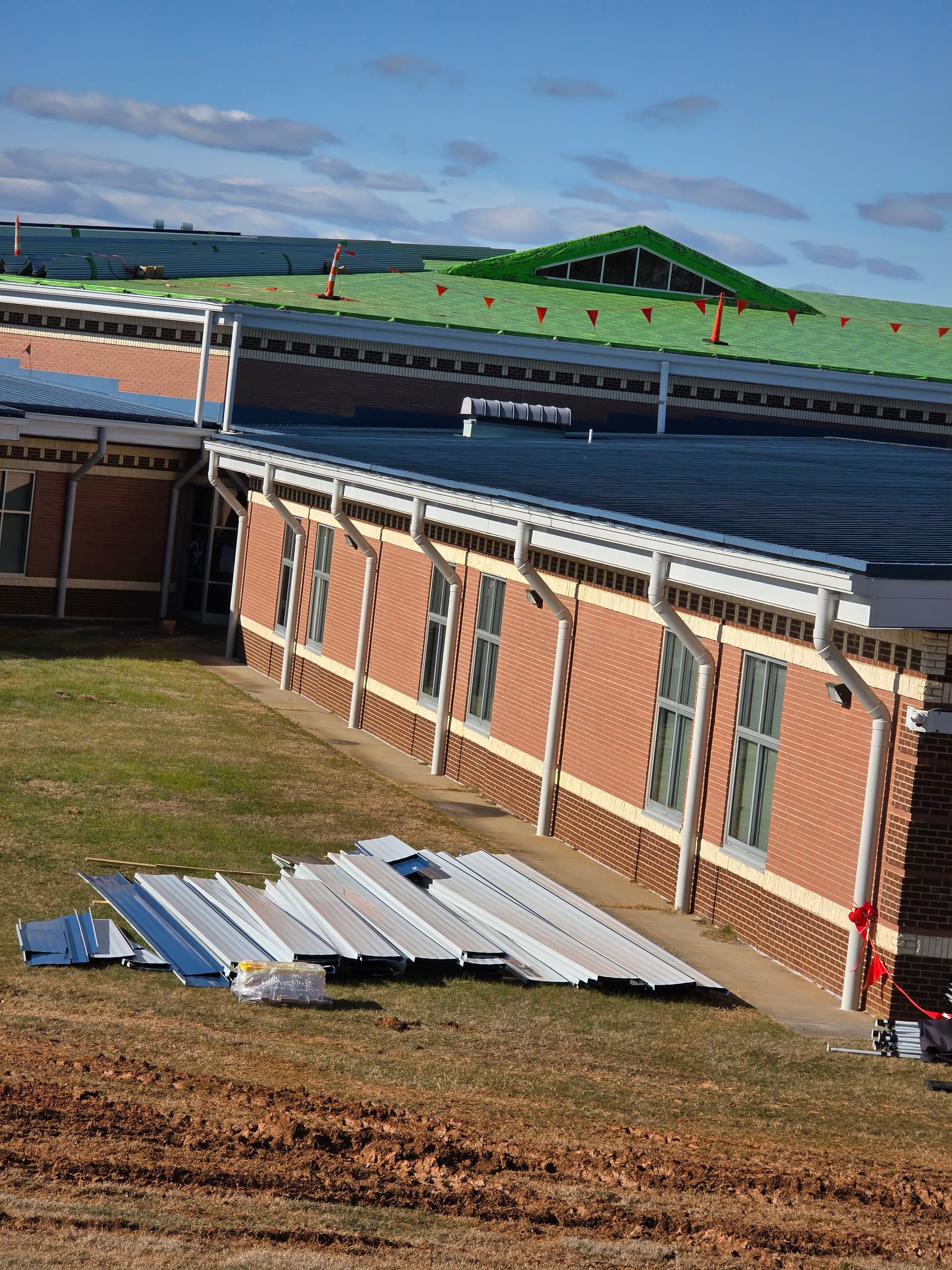 Standing Seam Metal Roof Installation in Waxahachie