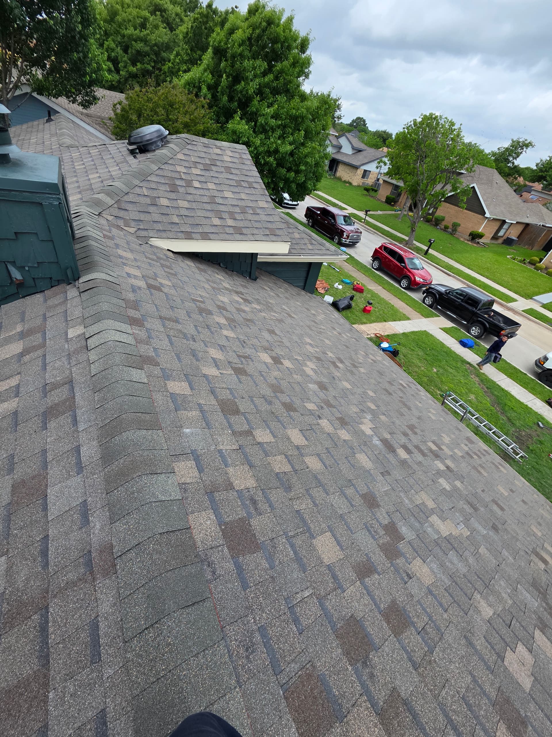 Gallery photos for Full Roof Replacement with Atlas Pinnacle Pristine Shingles in Plano: Image #1