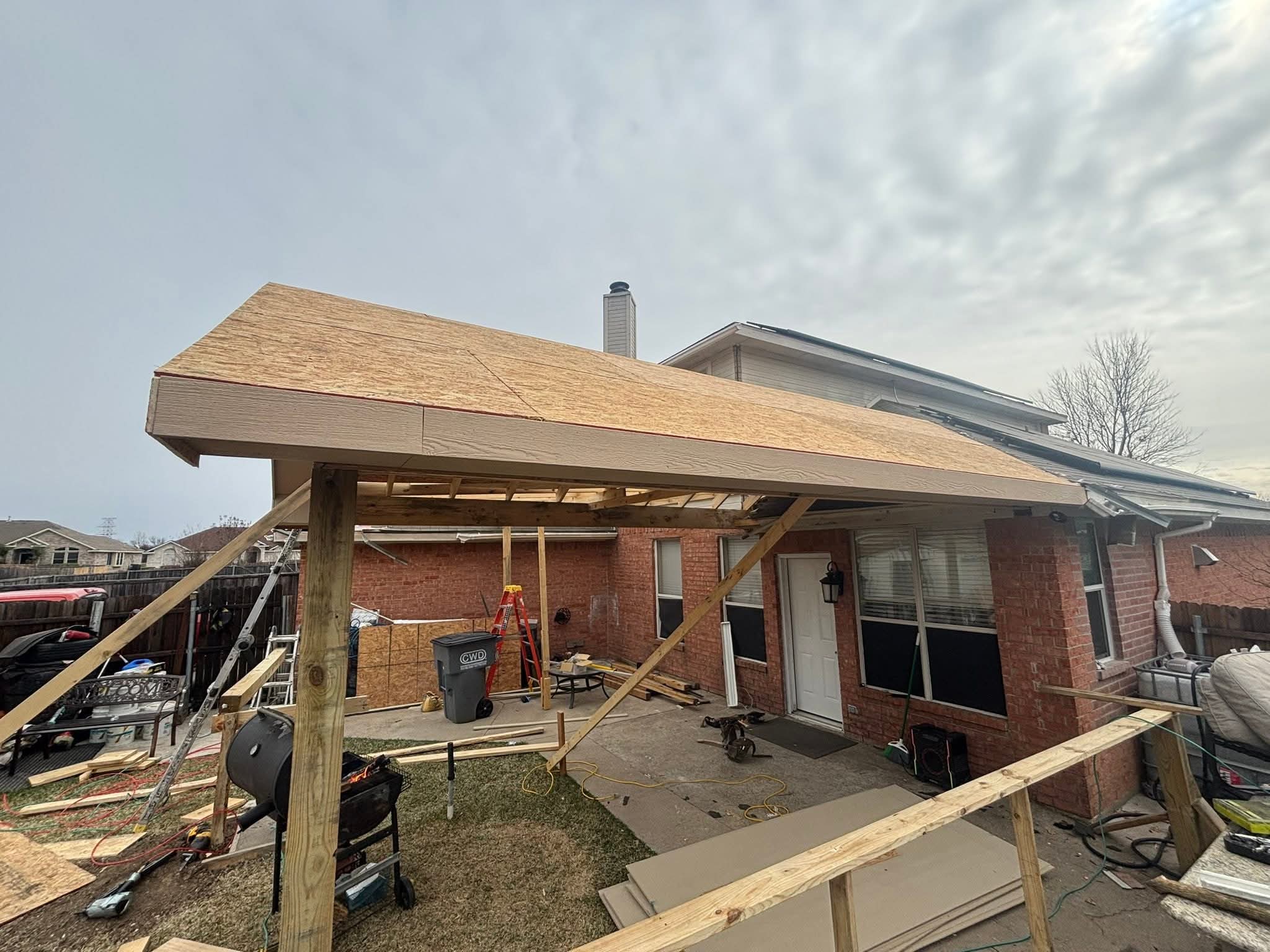 Gallery photos for Patio Roof Construction in Crowley TX: Image #1