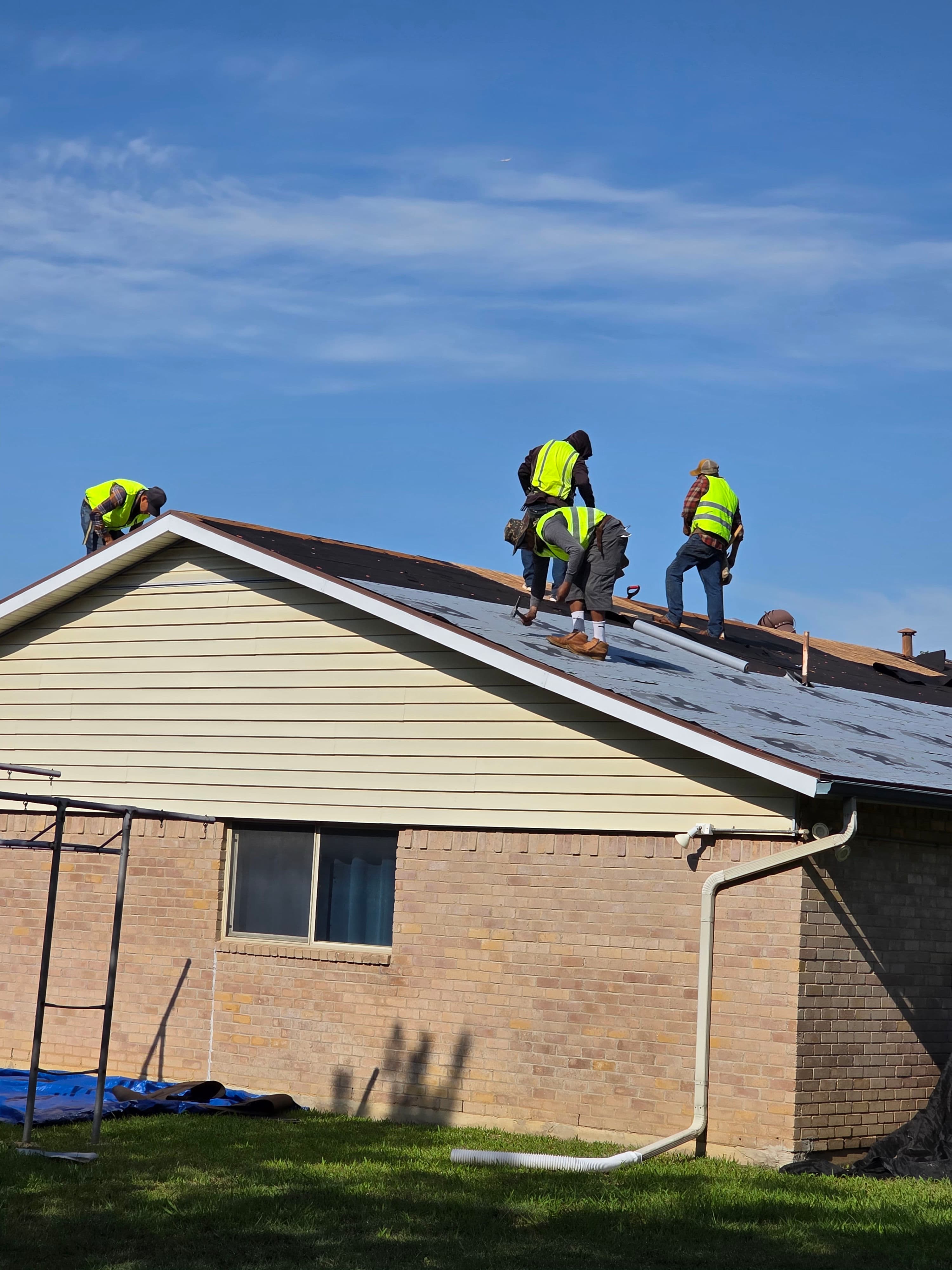 Project Storm Damage Roof Replacement Underway in Grand Prairie image