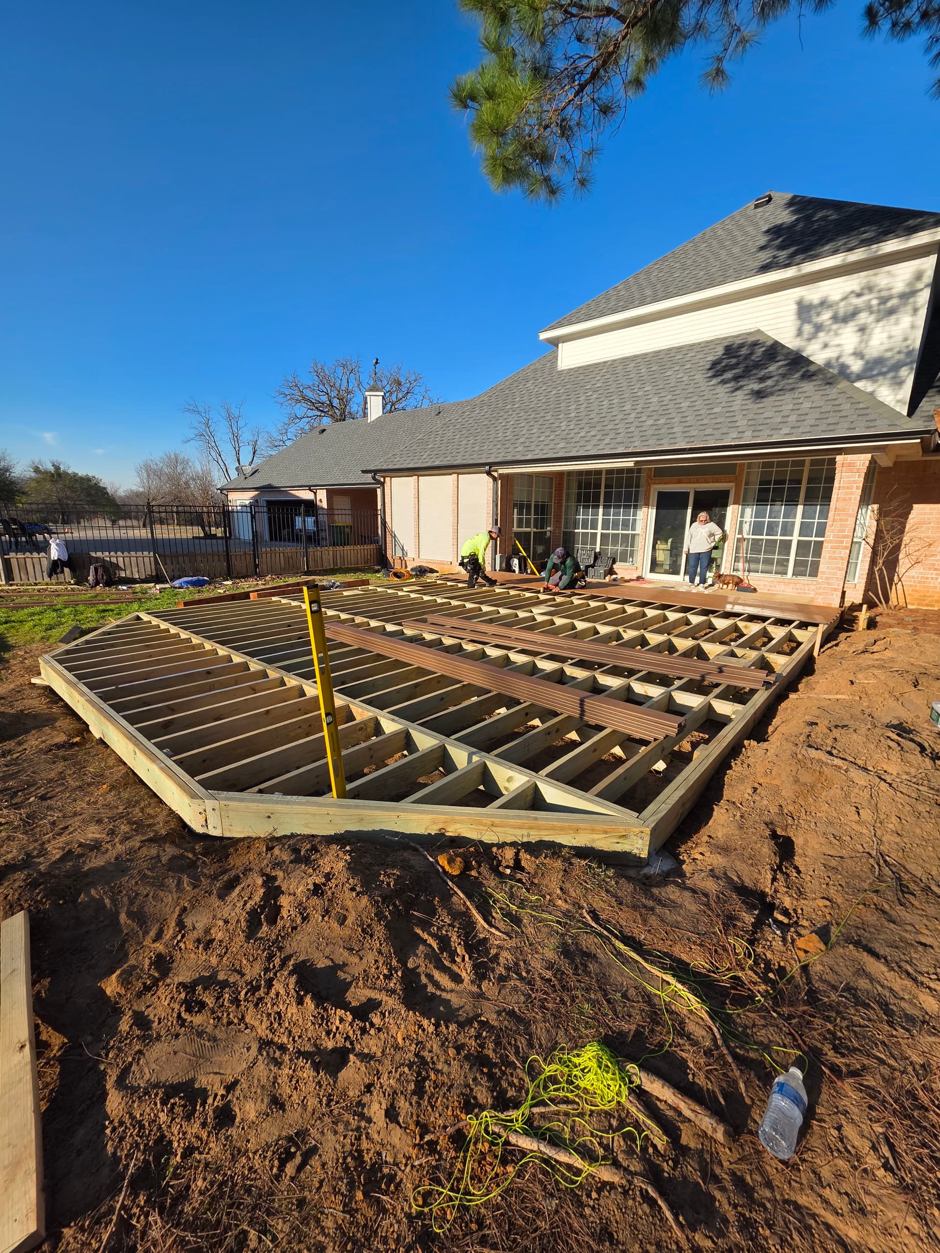 Gallery photos for Stunning Trex Deck Installation in Fort Worth: Image #2