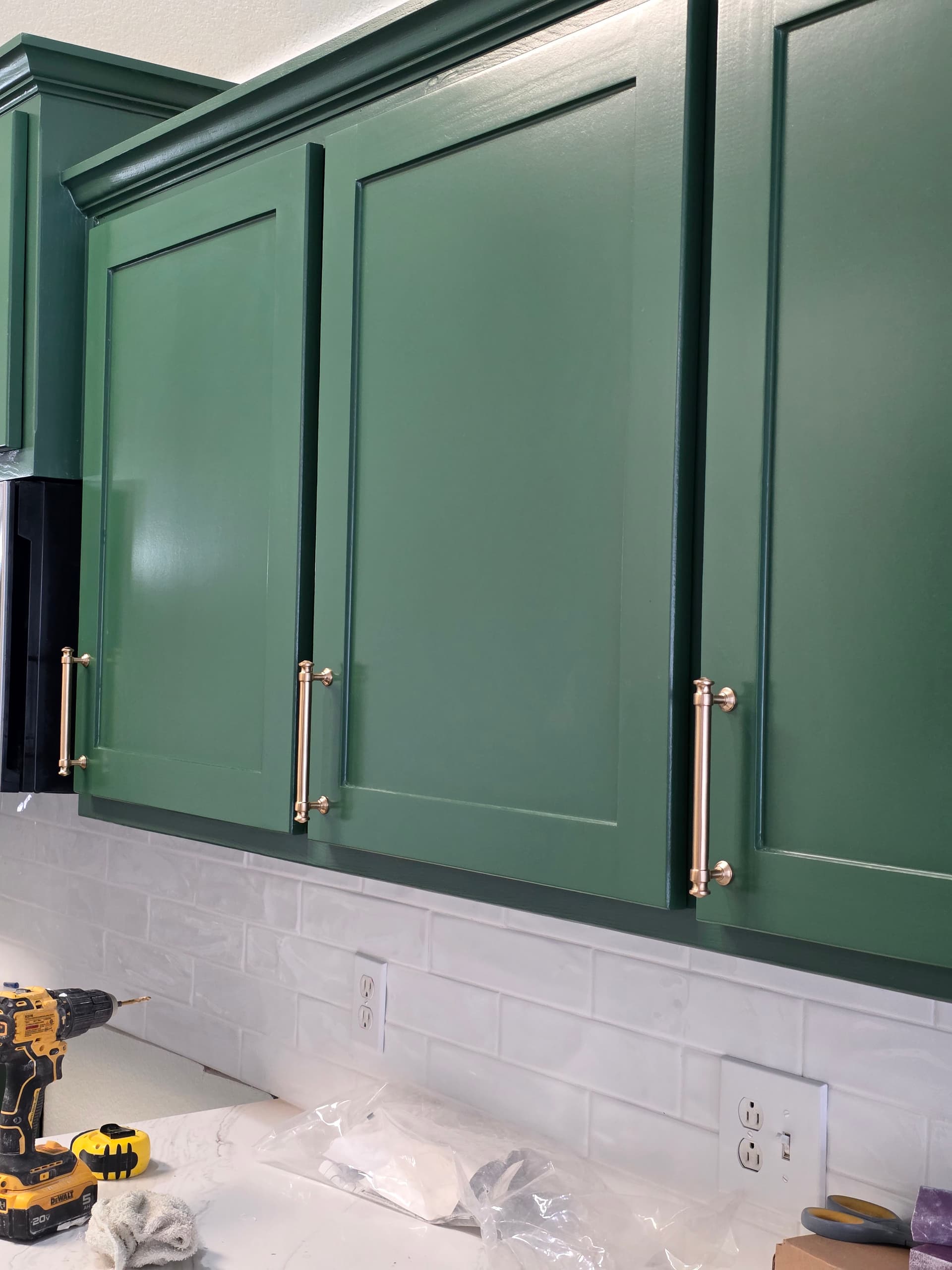 Chic Kitchen Makeover in Burleson image