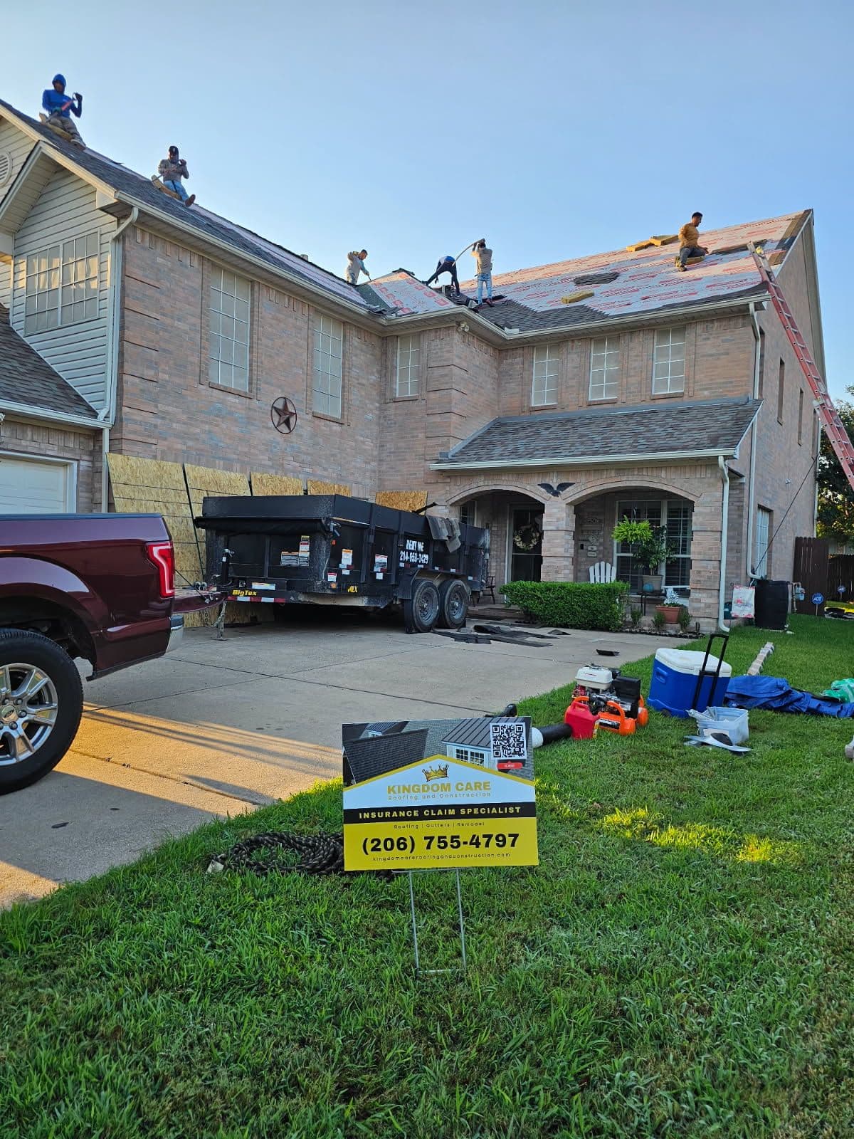 Full Roof Replacement in Arlington Using Owens Corning image