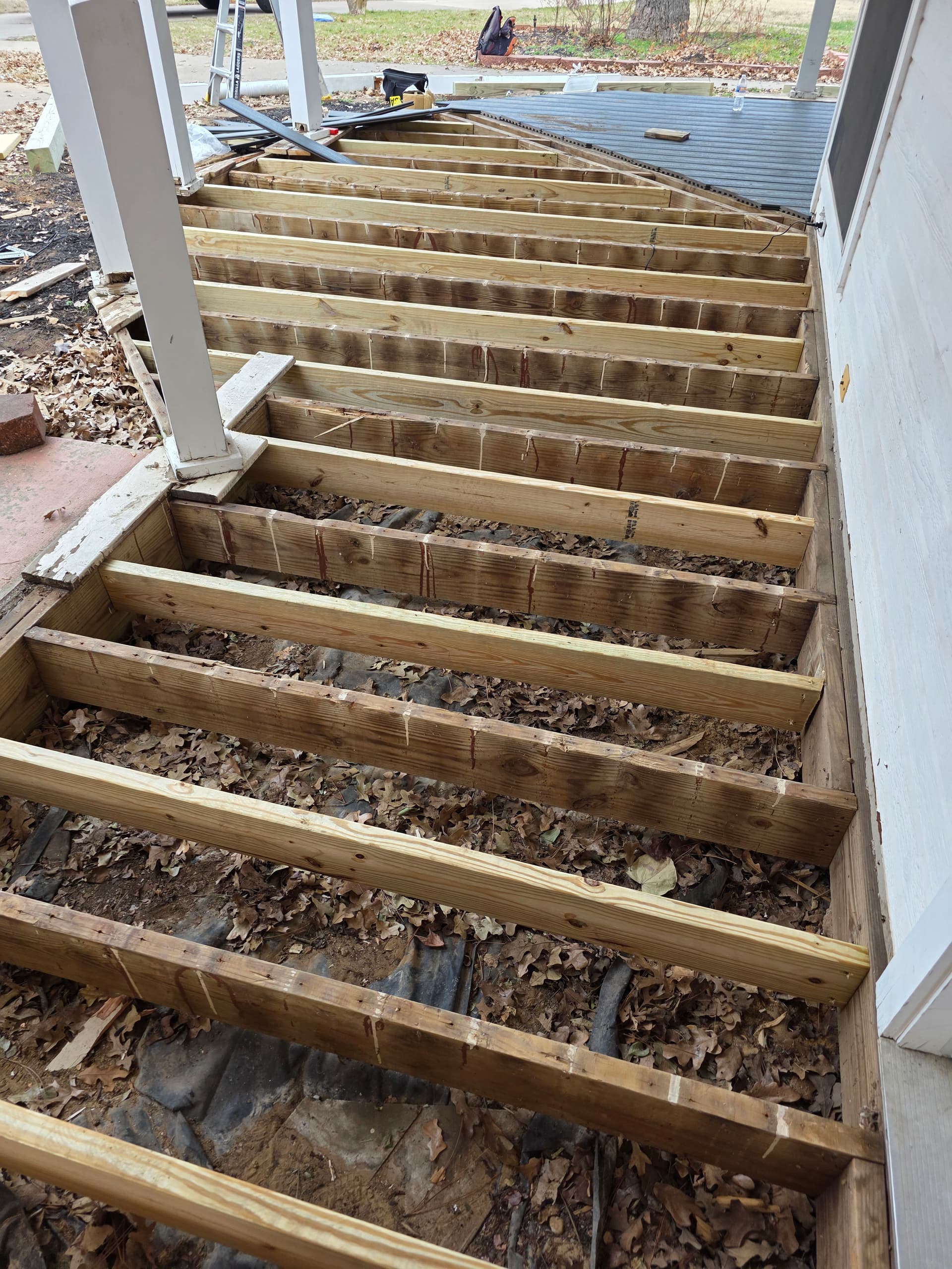 Gallery photos for Porch Remodel with Trex Decking in the DFW Metroplex: Image #2